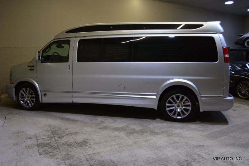 2020 GMC Savana 2500