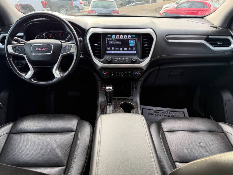 2019 GMC Acadia SLT-1