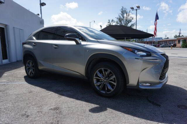 2017 Lexus NX 200t