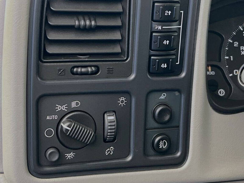 2004 GMC Sierra 2500HD