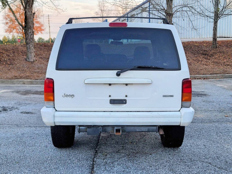 2001 Jeep Cherokee CLASSIC photo 10