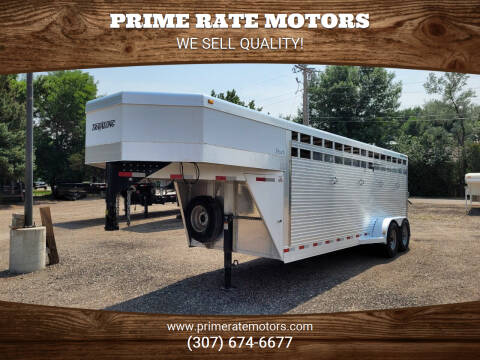 2003 Travalong 20' Goose Neck Stock Trailer