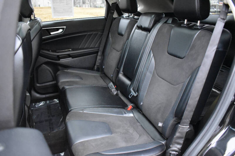 2015 Ford Edge Sport