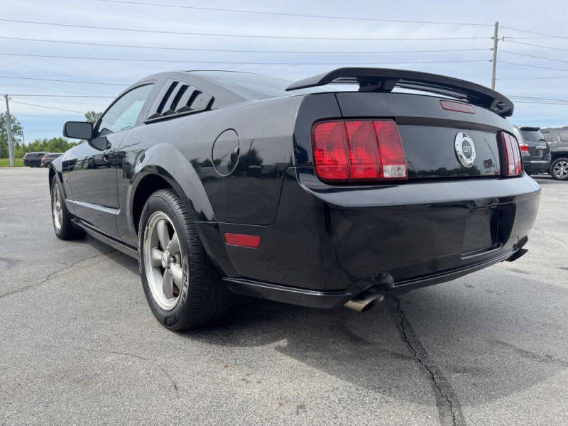 2006 Ford Mustang GT Deluxe