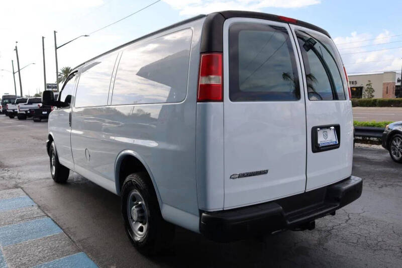 2016 Chevrolet Express 2500