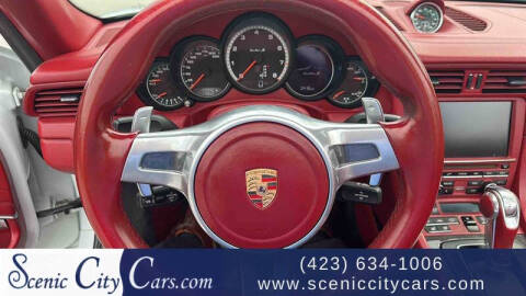 2016 Porsche 911 Turbo S