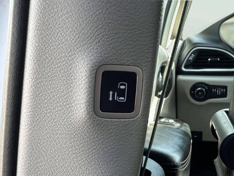 2020 Chrysler Pacifica Touring L Plus