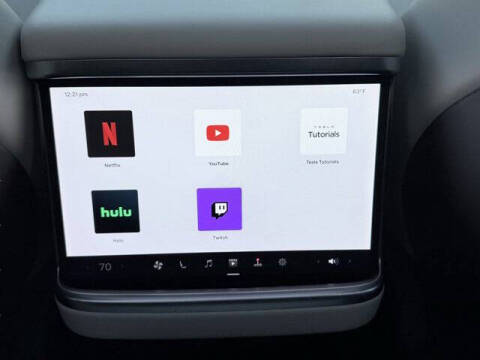 2023 Tesla Model S Plaid