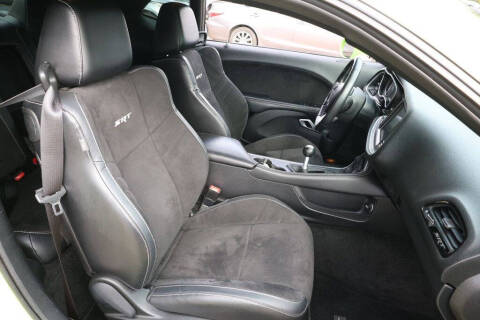 2015 Dodge Challenger SRT 392