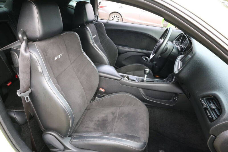 2015 Dodge Challenger SRT 392