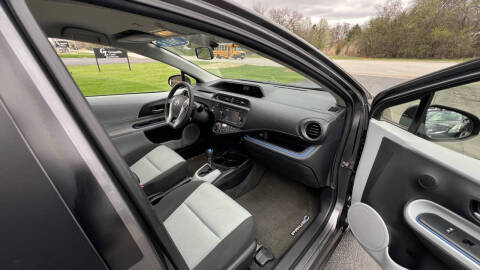 2013 Toyota Prius c Three