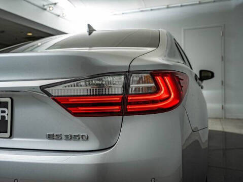 2018 Lexus ES 350