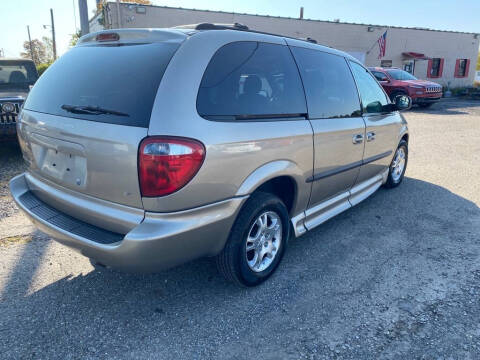 2002 Dodge Grand Caravan eX