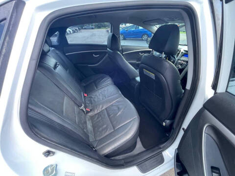 2017 Hyundai Elantra GT