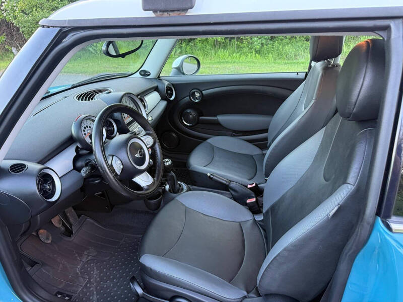 2010 MINI Cooper