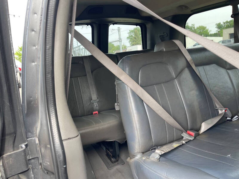 2015 Chevrolet Express LS 2500