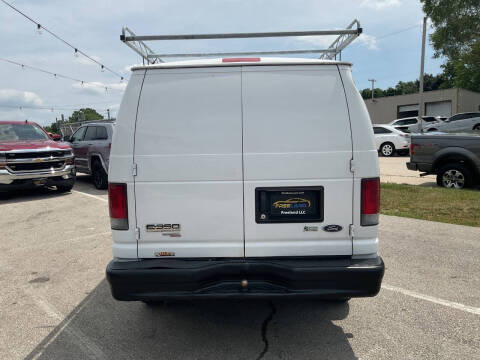 2011 Ford E-Series E-350 SD