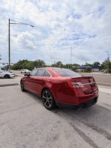 2016 Ford Taurus SEL