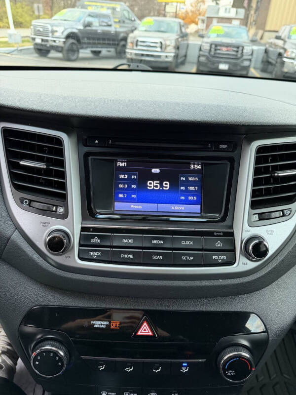 2016 Hyundai Tucson SE