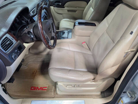 2010 GMC Yukon Denali