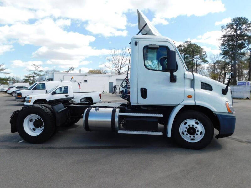 2015 Freightliner Cascadia