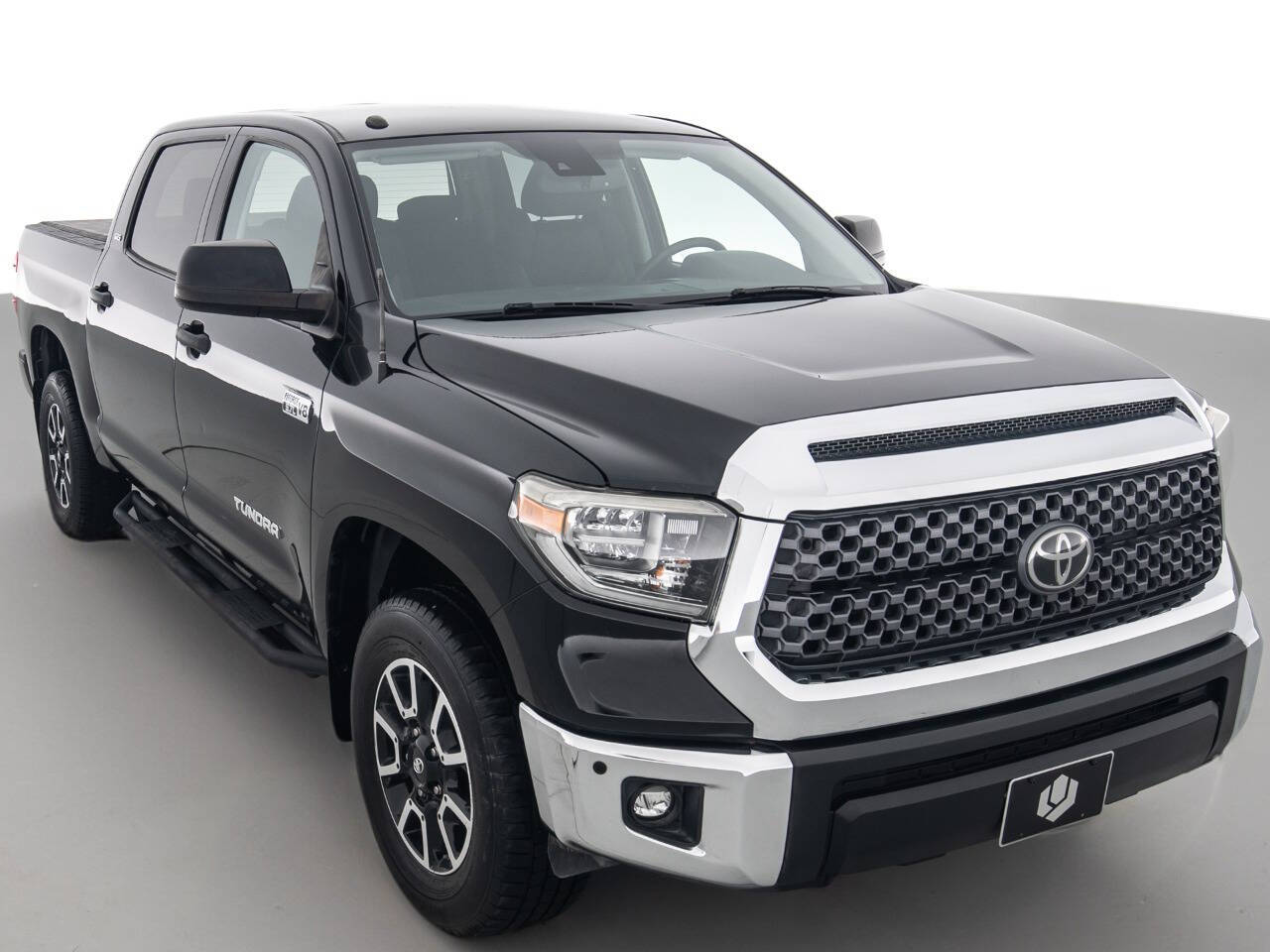 Used Car 2018 Toyota Tundra  Sr5 4x4 4dr Crewmax Cab Pickup Sb (5.7l V8) For Sale Under $30,000 In Coal City, Illinois