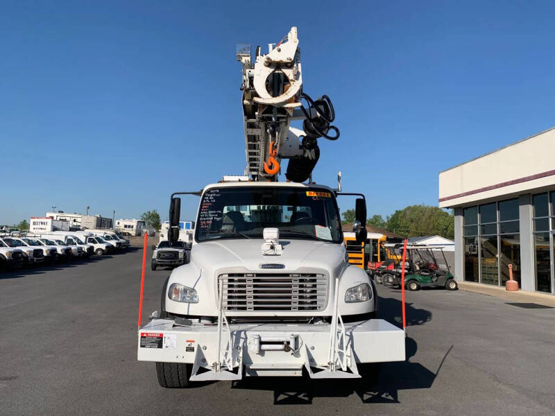 2014 Freightliner M2 106