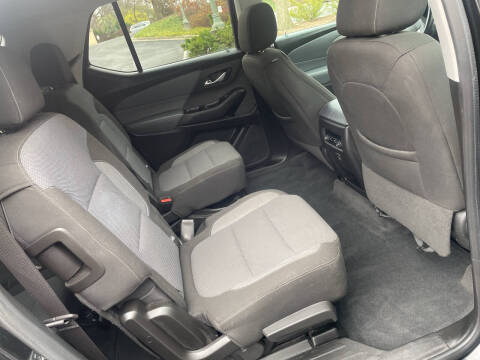 2020 Chevrolet Traverse LT Cloth