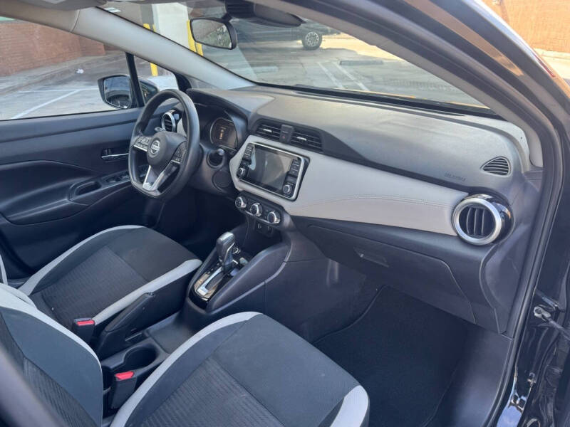 2020 Nissan Versa SV