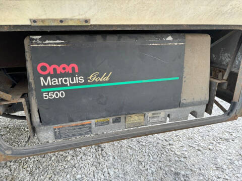 2004 Winnebago Sightseer 35N