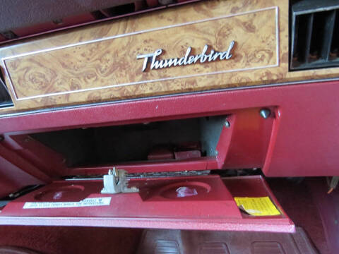 1977 Ford Thunderbird