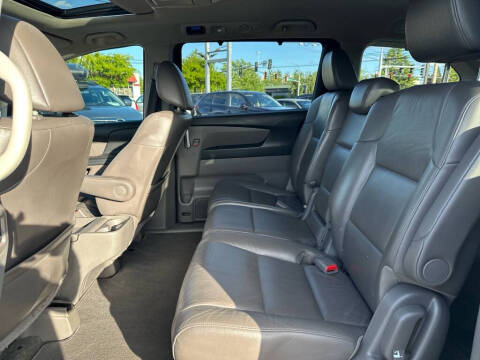 2012 Honda Odyssey EX-L w/DVD