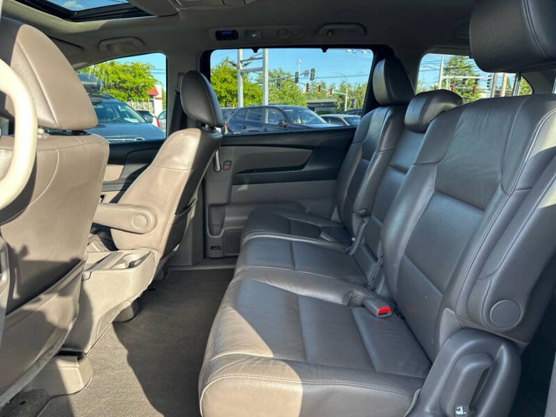 2012 Honda Odyssey EX-L w/DVD
