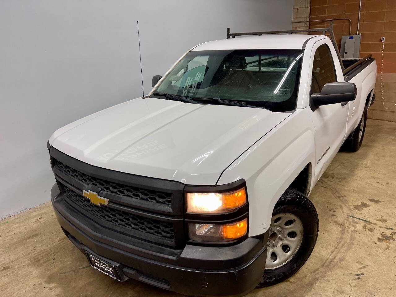 2014 Chevrolet Silverado 1500 for sale at Sapphire Motors in Gurnee, IL