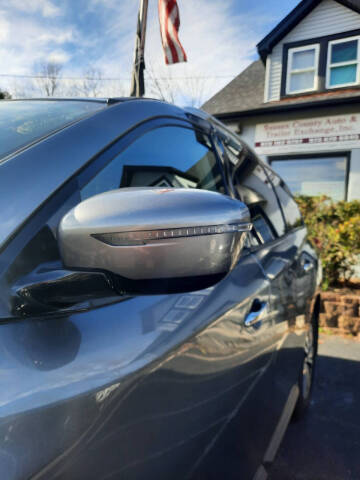 2017 Nissan Pathfinder SV