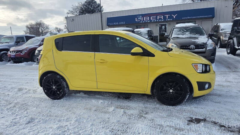 2016 Chevrolet Sonic LT's photo