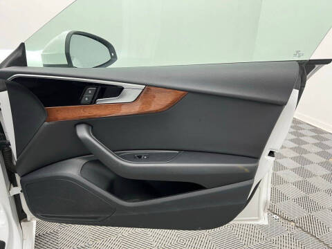 2022 Audi A5 Sportback quattro Premium 40 TFSI