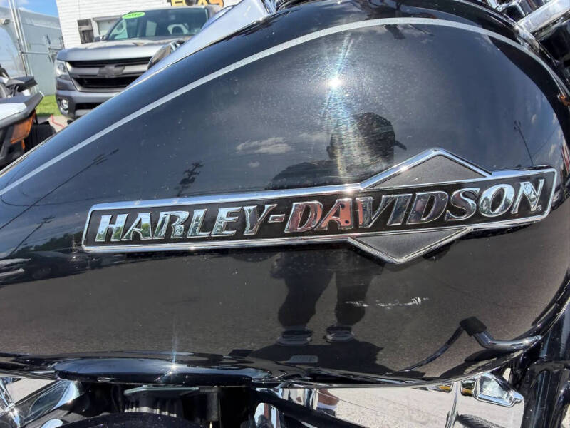 2011 Harley-Davidson FXDC Dyna Super Glide Custom