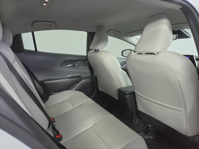 2023 Toyota Prius XLE