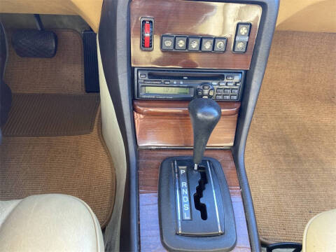 1985 Mercedes-Benz 300-Class 300 D