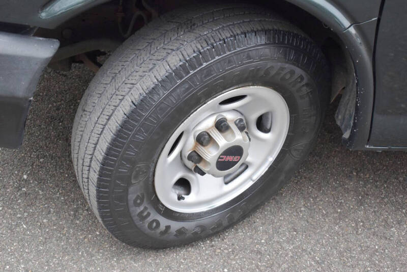 2012 GMC Savana LS 2500