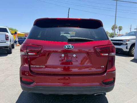 2020 Kia Sorento S V6