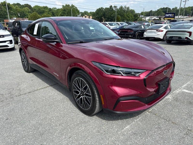 2025 Ford Mustang Mach-E Premium