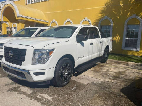 2022 Nissan Titan