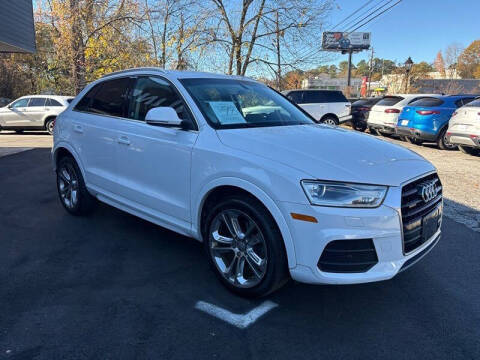 2016 Audi Q3 2.0T quattro Premium Plus