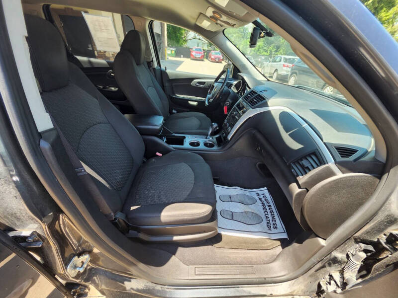 2012 Chevrolet Traverse LT