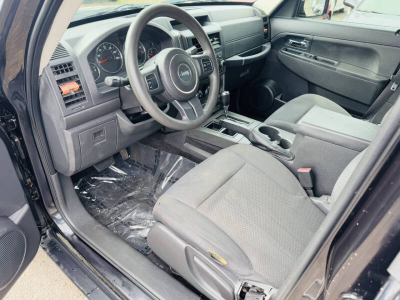 2011 Jeep Liberty Sport