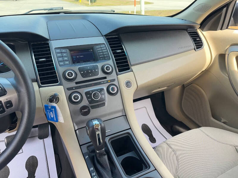 2019 Ford Taurus SE