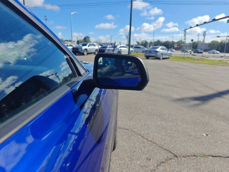 2016 Ford Mustang V6