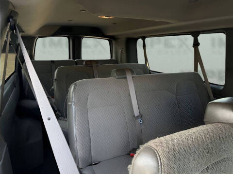 2021 Chevrolet Express 2500